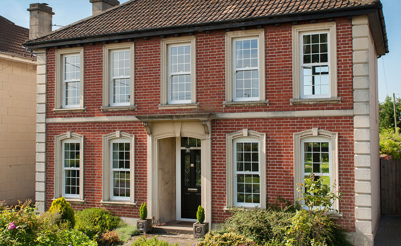 5 Reasons to Install Vertical Sliding Windows in Your Home