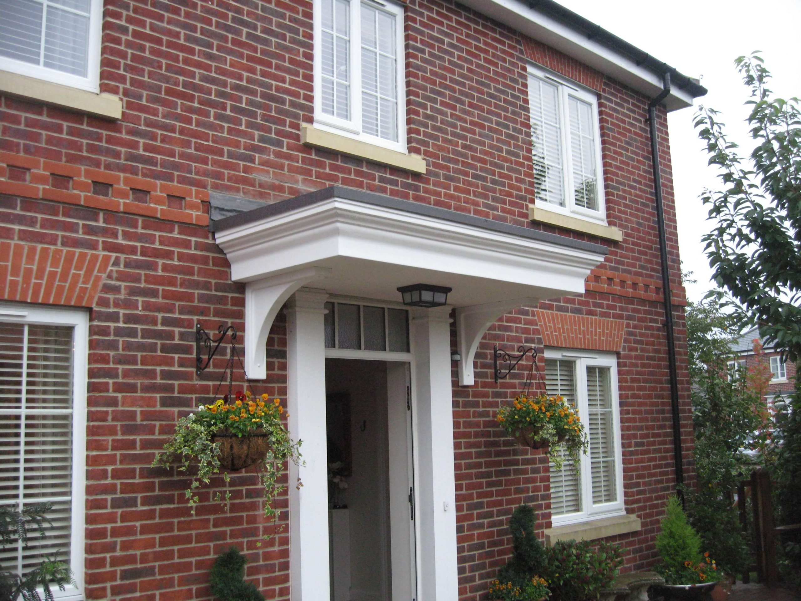 Grand Georgian canopy with Dentil Legs